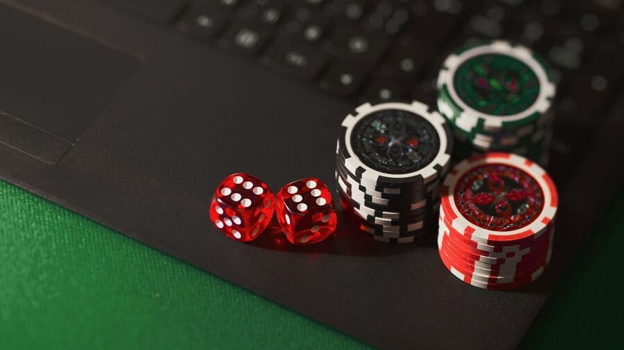 what online casino gives you free money for signing up